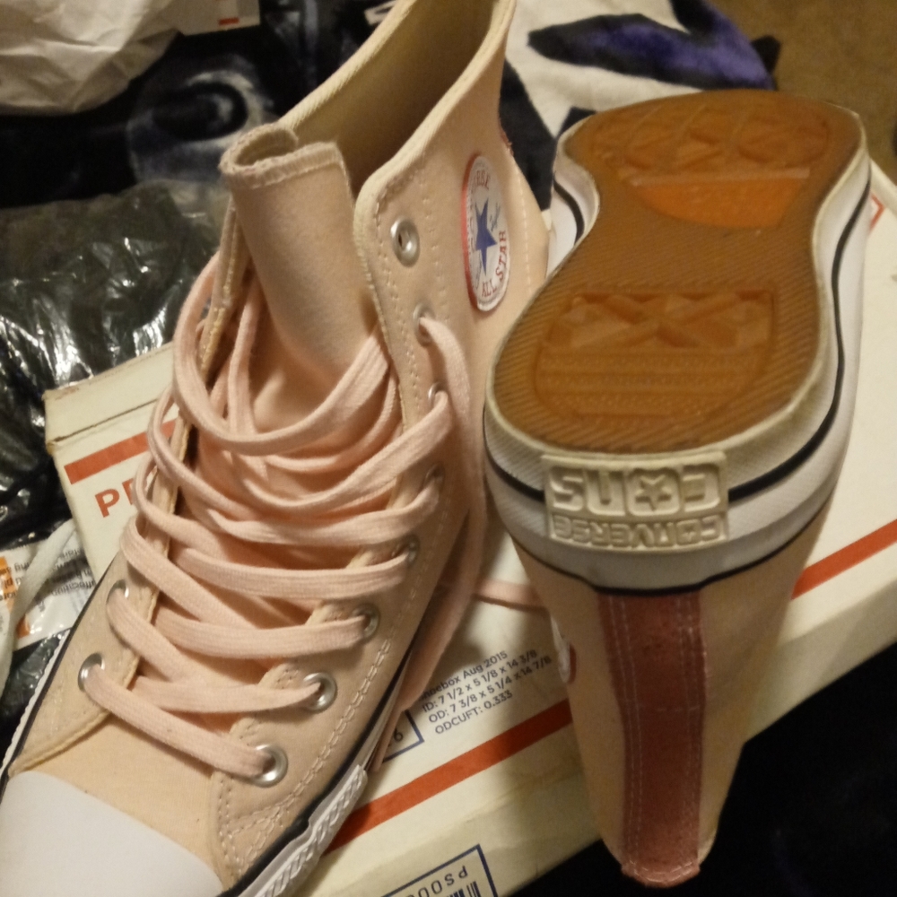 Shoes - Picture 2 of 2
